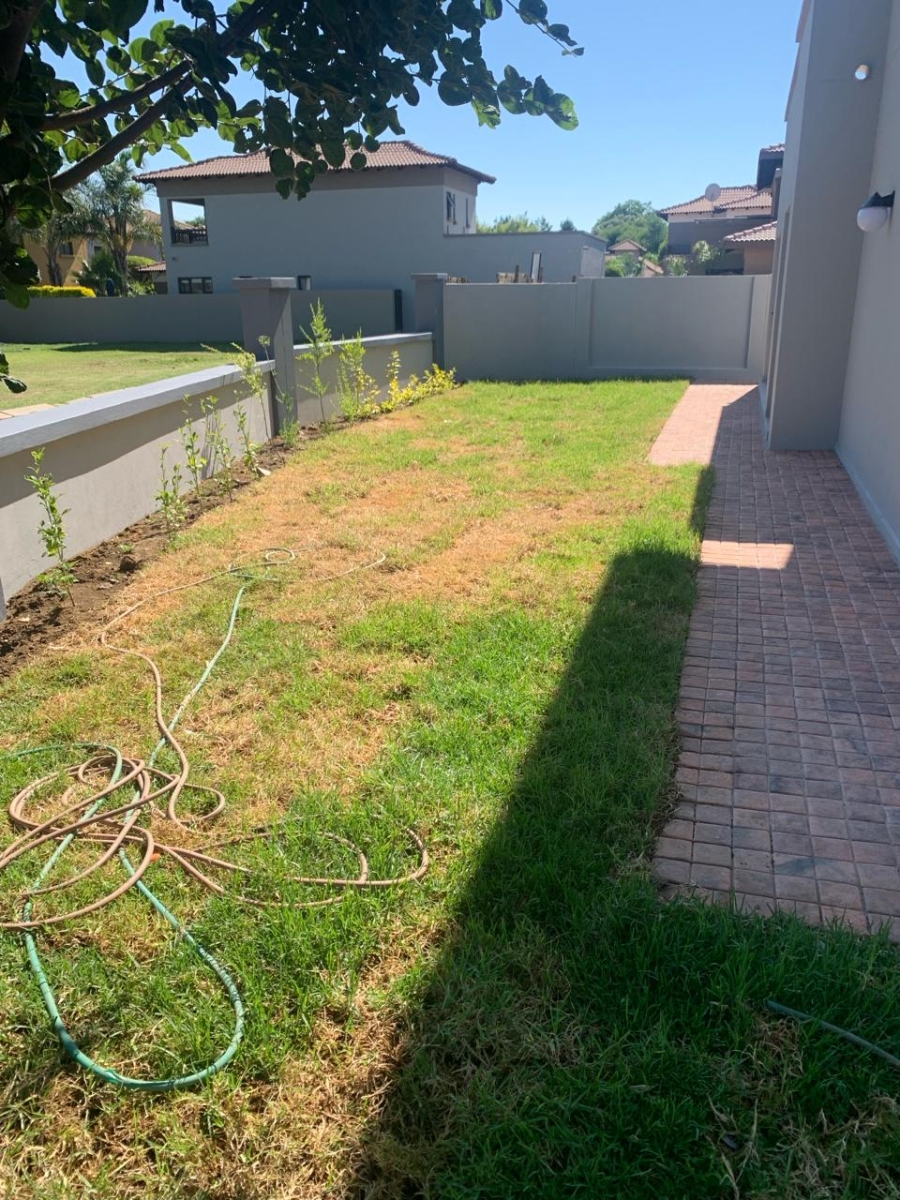 3 Bedroom Property for Sale in The Islands Estates North West